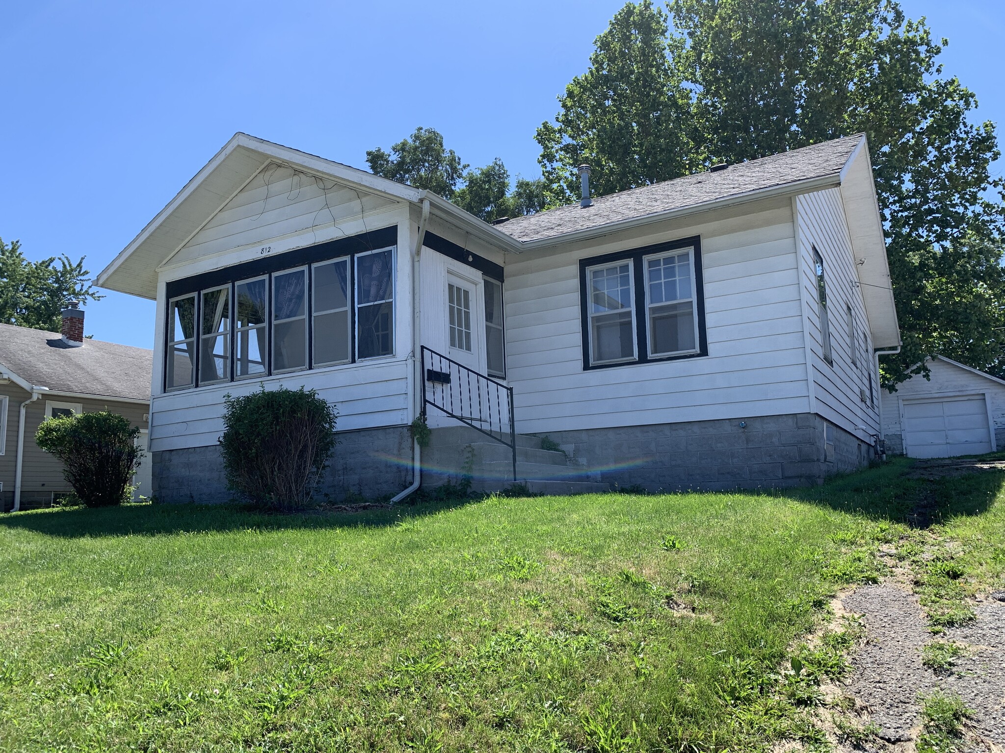 812 S Main St, Maryville, MO for Sale