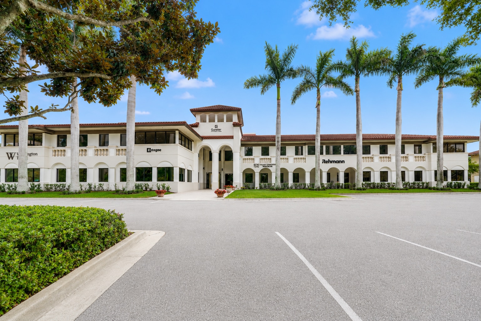 1000 SE Monterey Commons Blvd, Stuart, FL for Rent