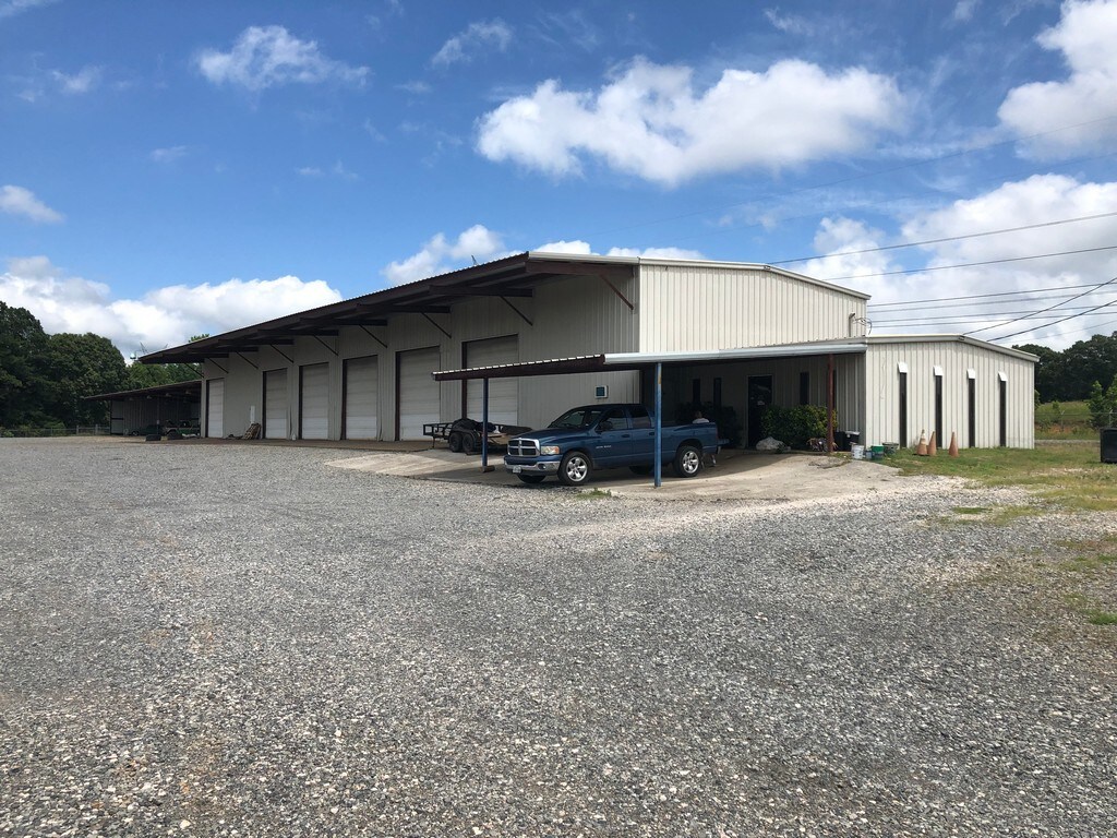 3120 Preston Rd, Henderson, TX for Rent