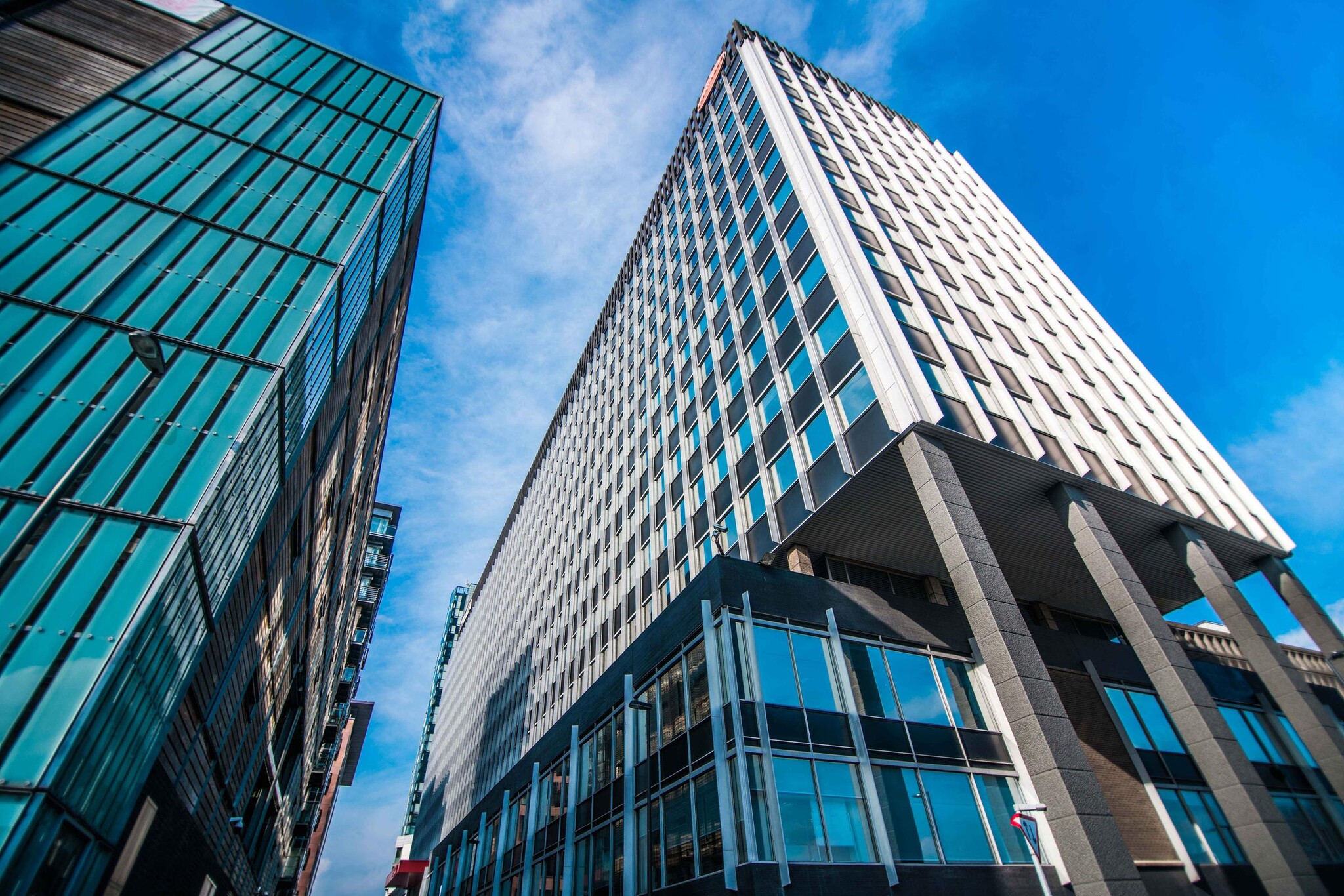100 Old Hall St, Liverpool, MSY for Rent