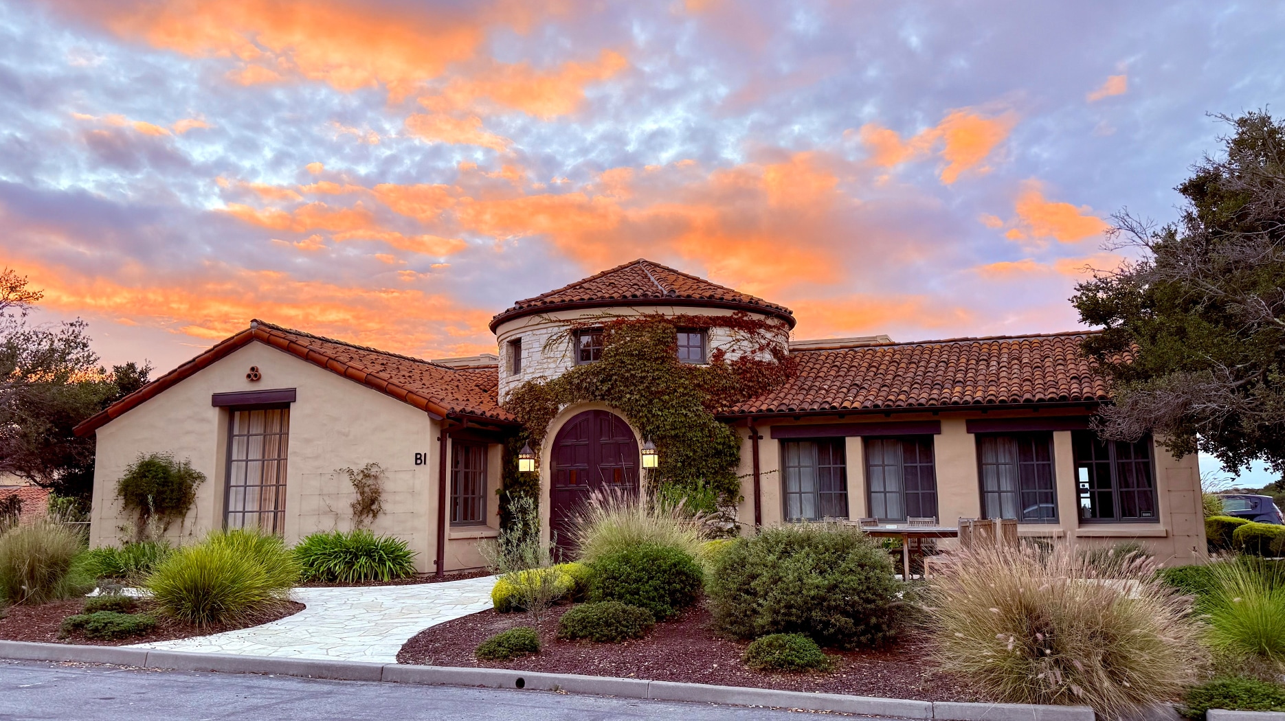 10 Harris Ct, Monterey, CA for Sale