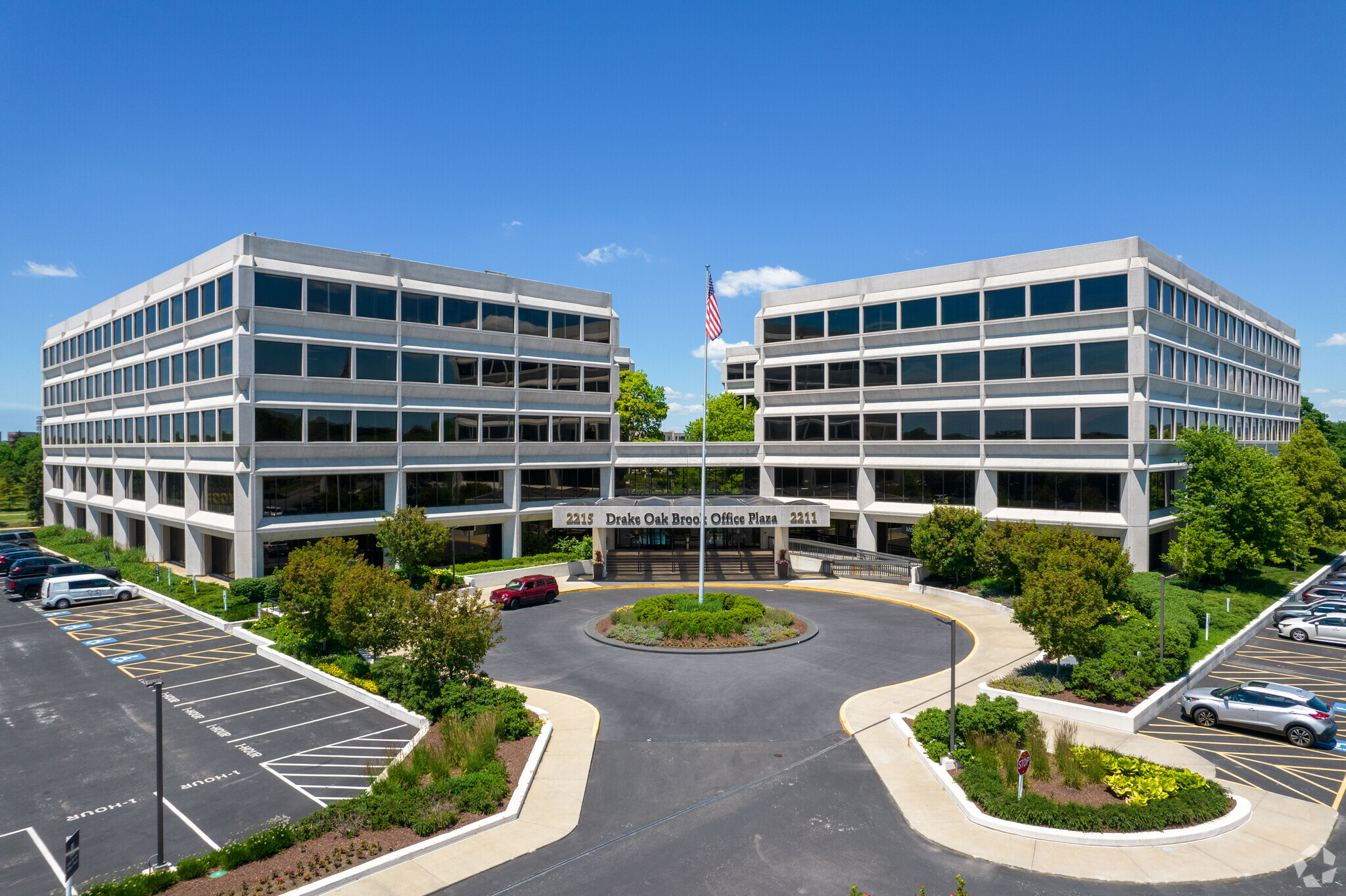 2211-2215 S York Rd, Oak Brook, IL for Rent