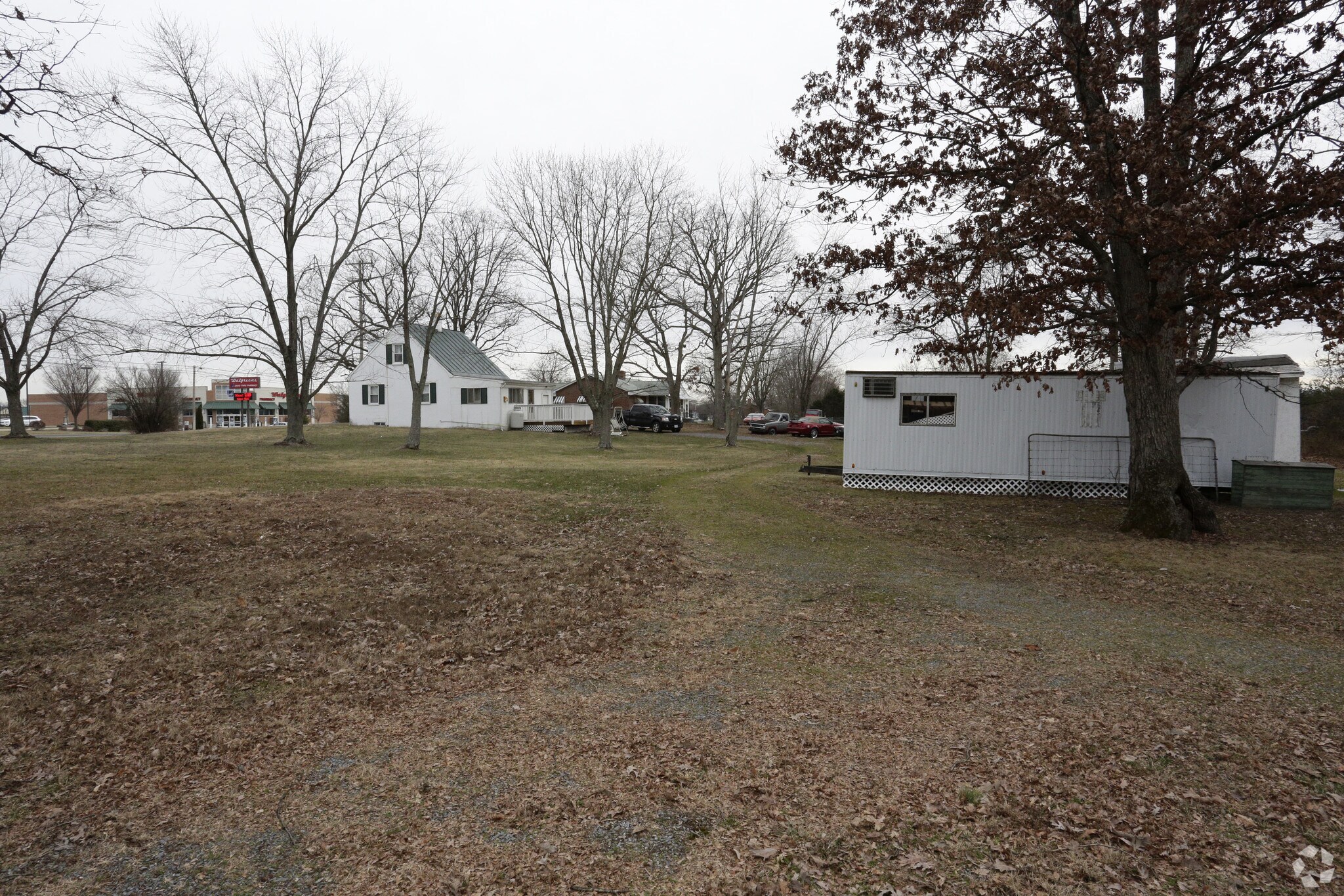 672 Fairfax Pike, Stephens City, VA for Rent
