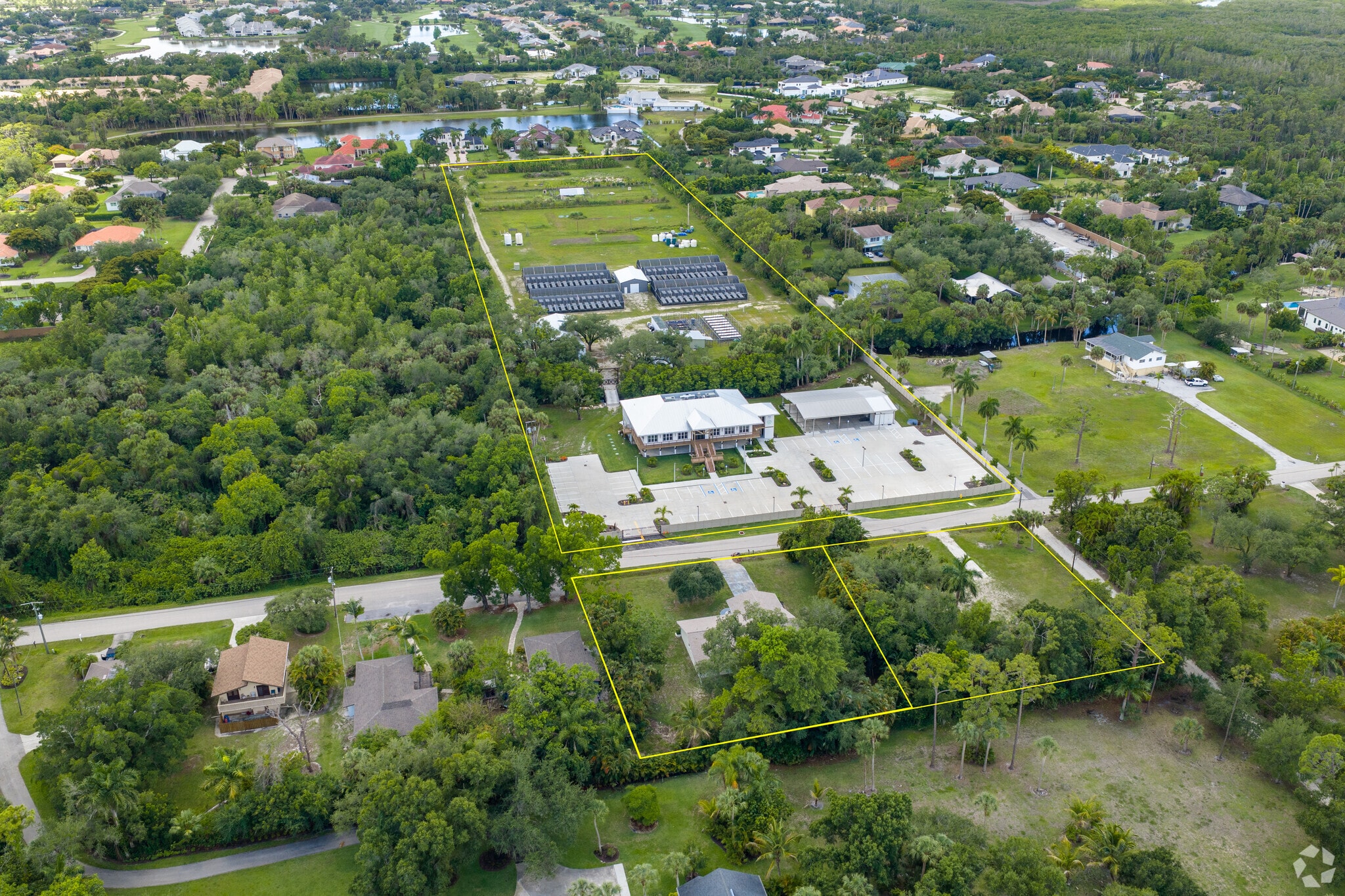 6901 Hendry Creek Dr, Fort Myers, FL for Sale