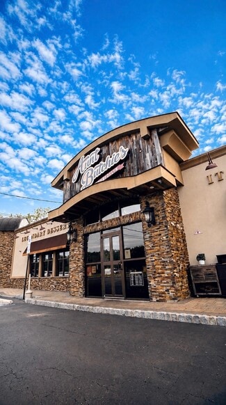Englishtown, NJ Restaurant - 430 US Highway 9