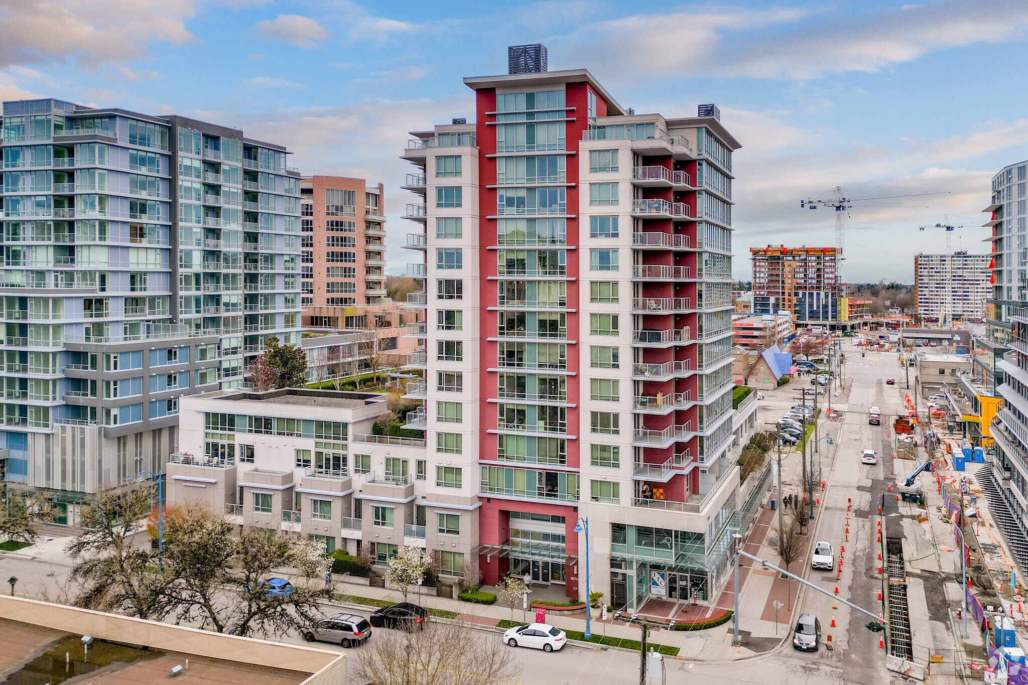 6377 Buswell St, Richmond, BC for Rent