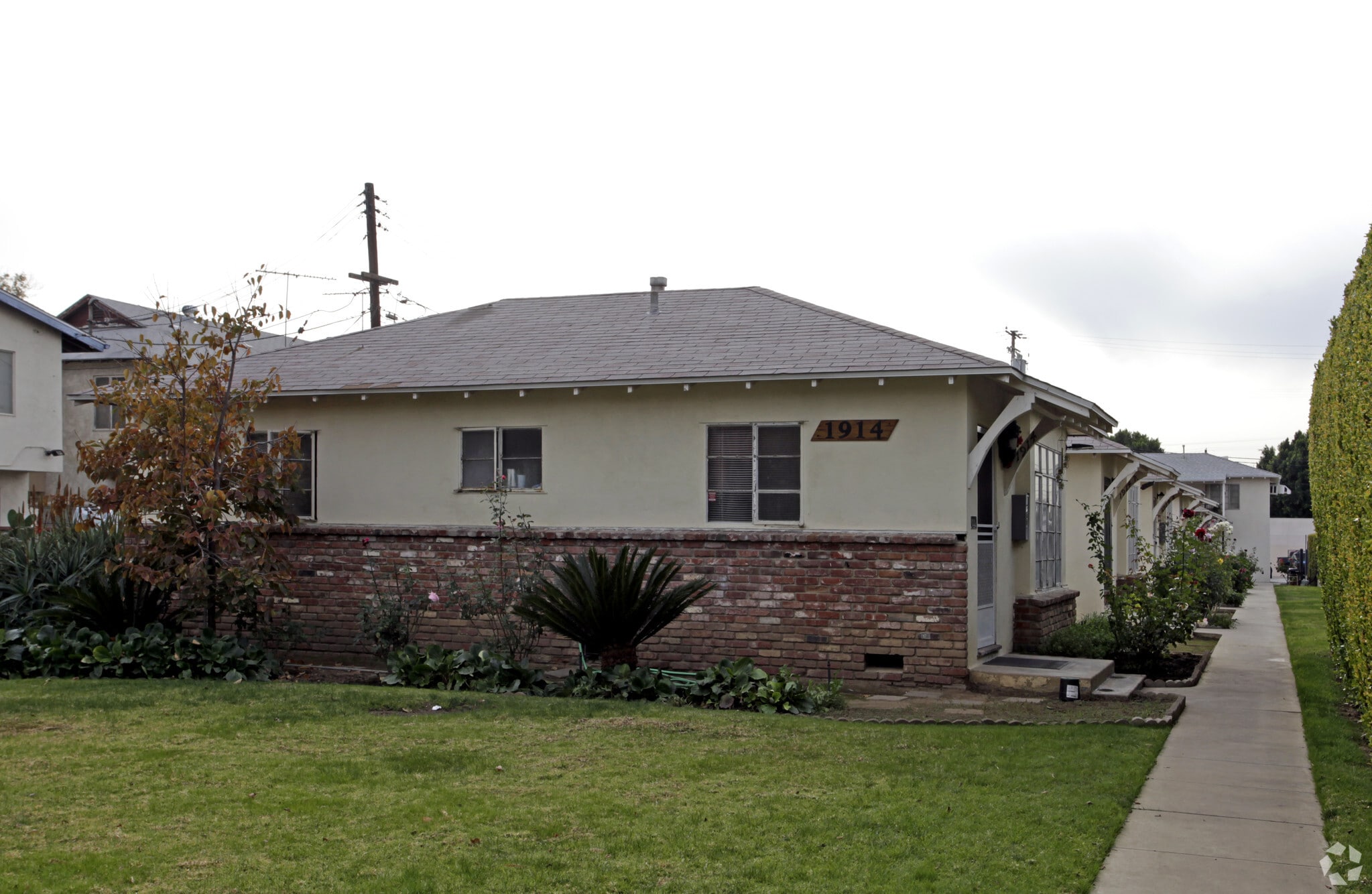 1914 2nd St, San Fernando, CA for Sale