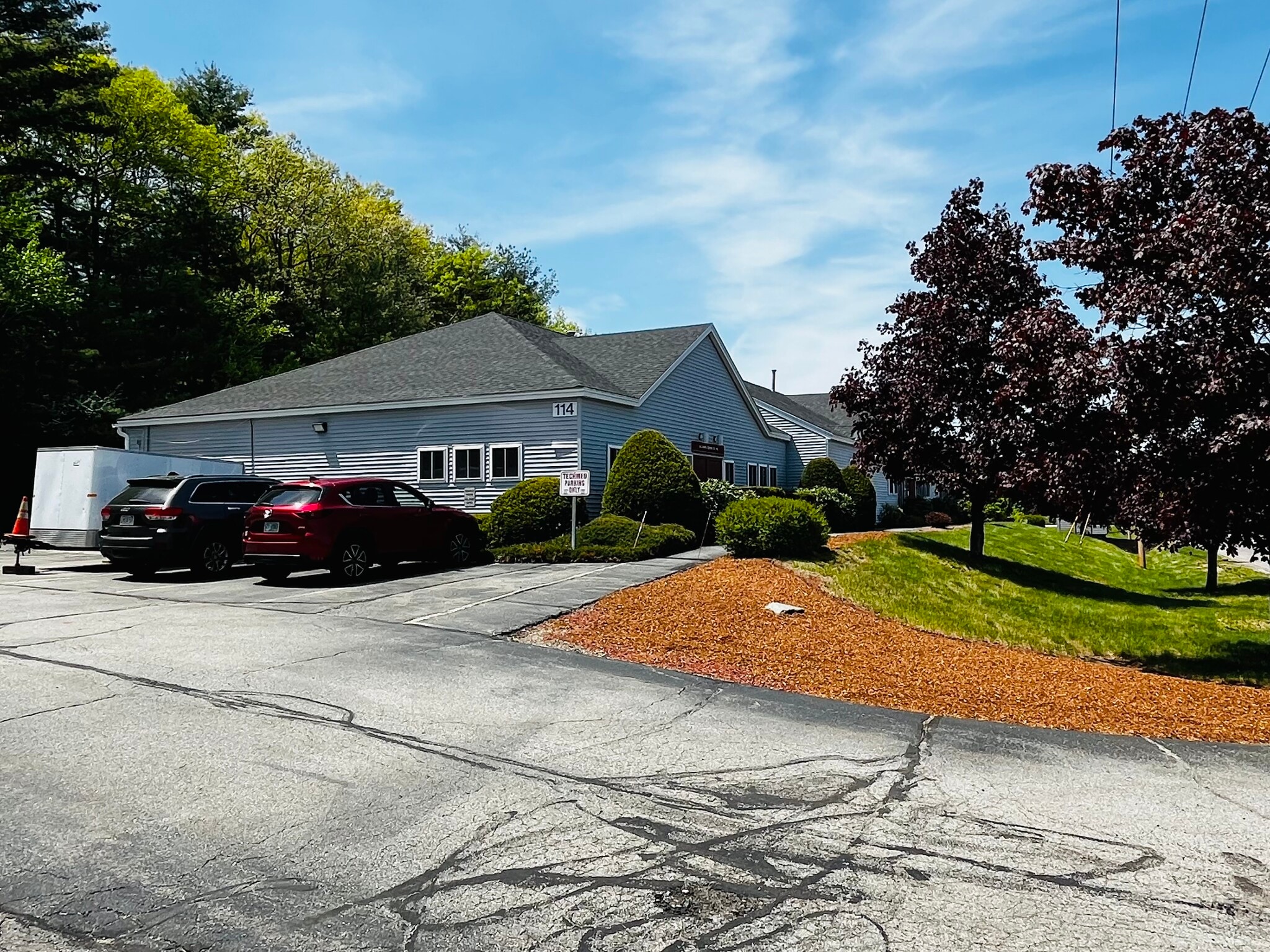 114 Perimeter Rd, Nashua, NH for Rent