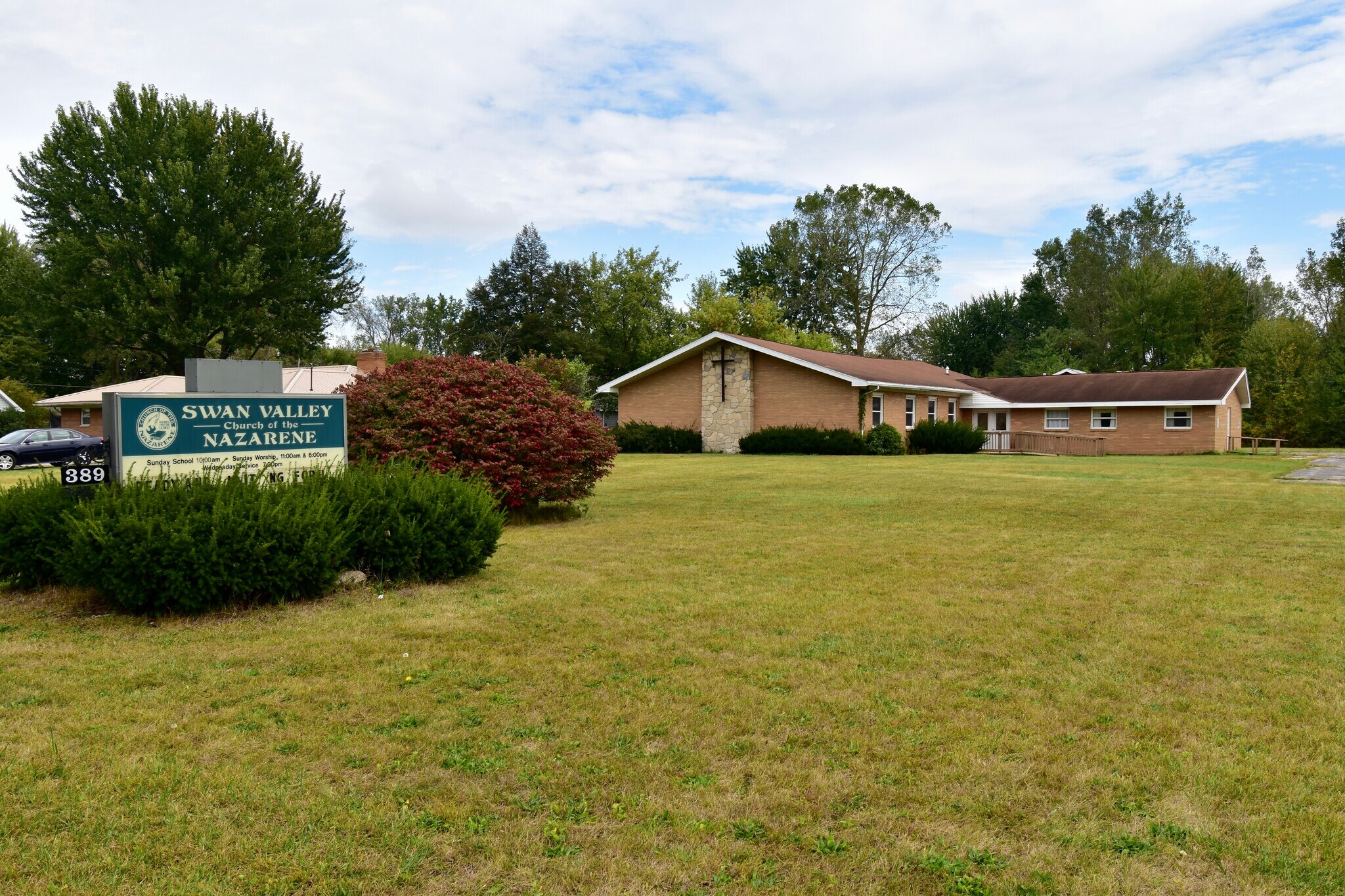 389 S Miller Rd, Saginaw, MI for Sale