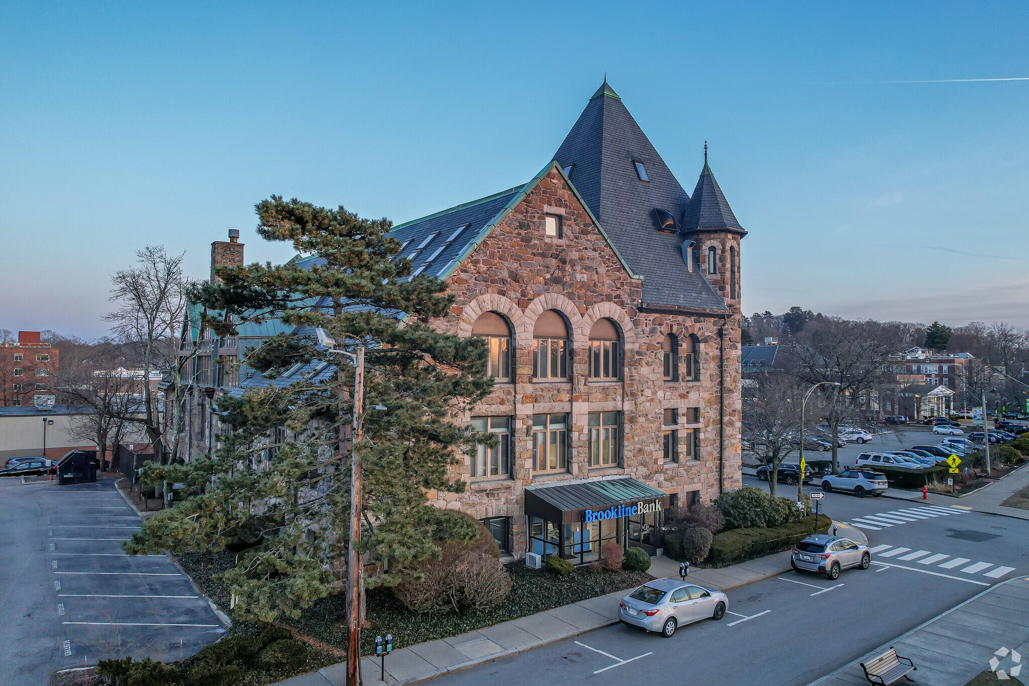 10 Langley Rd, Newton, MA for Rent