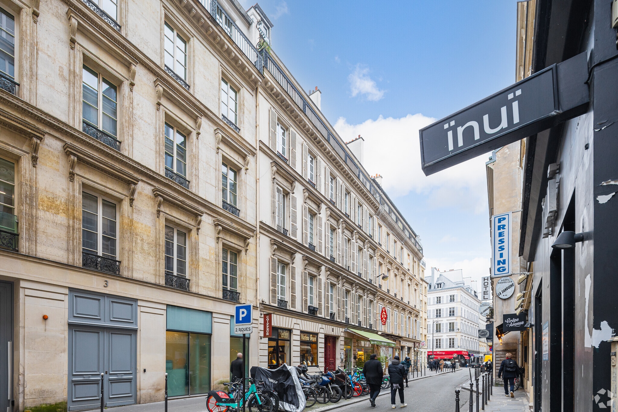5 Rue De Surène, Paris, PAR for Rent