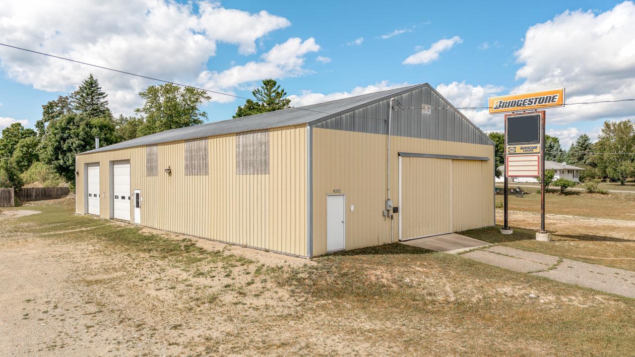 N16577 Main St, Hermansville, MI for Sale