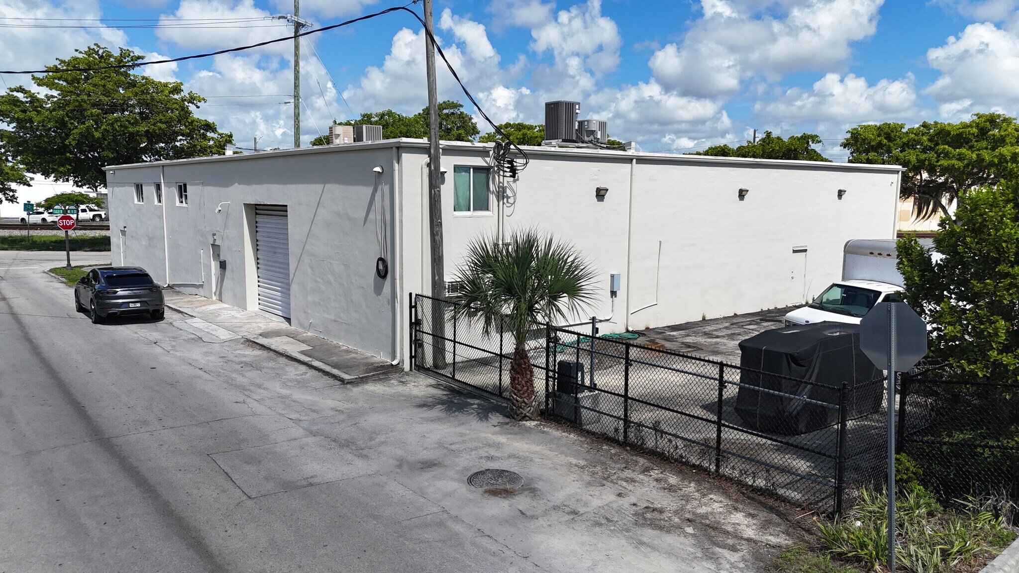 701 NE 11th St, Fort Lauderdale, FL for Sale