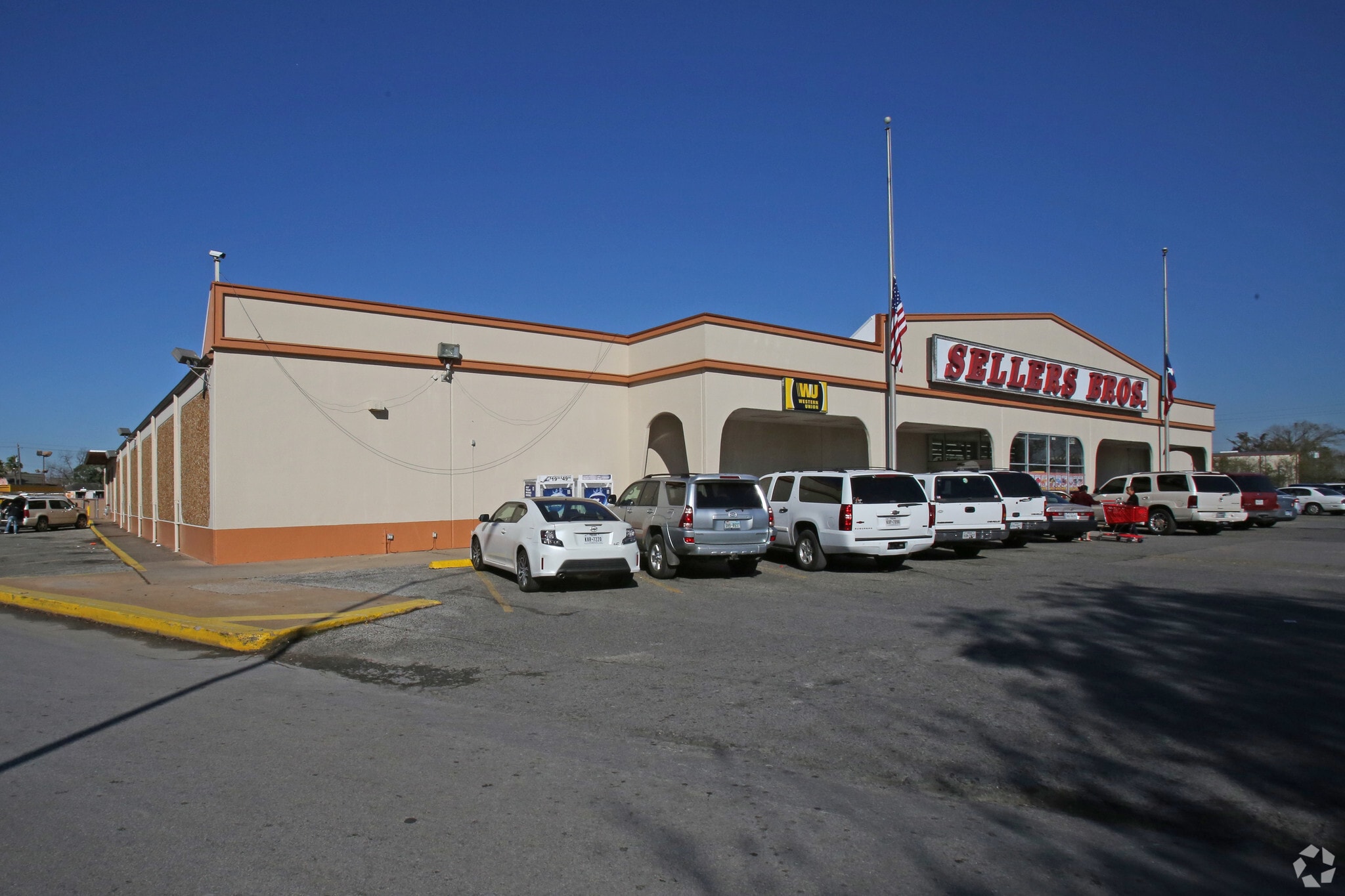 8011 Elvera St, Houston, TX for Rent