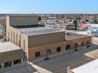 Two Rivers, WI Storefront - 1816 Washington St