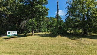 4827 W Jefferson Blvd  