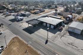Spearman, TX Storefront - 421 W Kenneth Ave