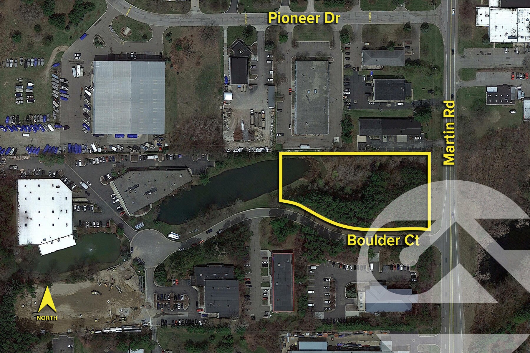8450 Boulder Ct, Commerce Township, MI for Sale