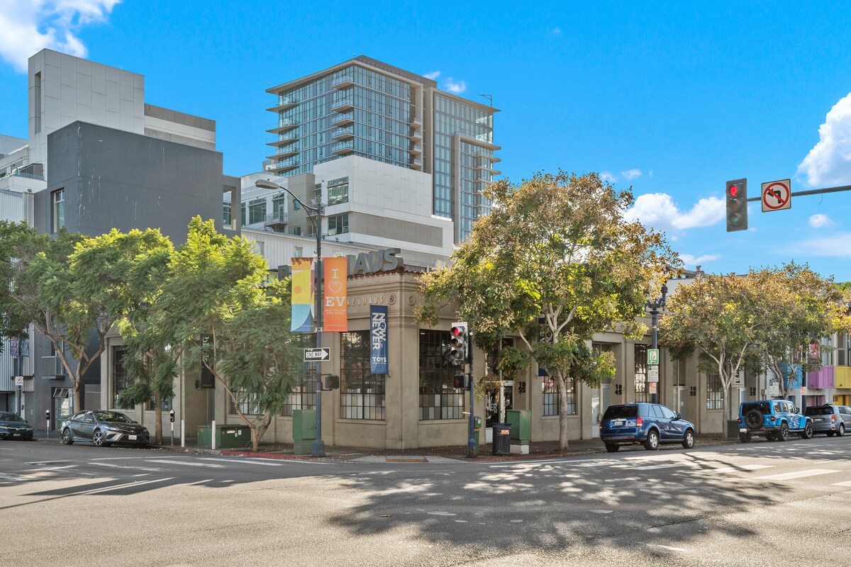 1025-1045 F St, San Diego, CA for Rent