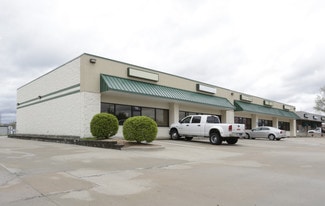 725-733 & 801-807 N. SCOTT AVENUE 725-733 & 801-807 N. SCOTT AVENUE