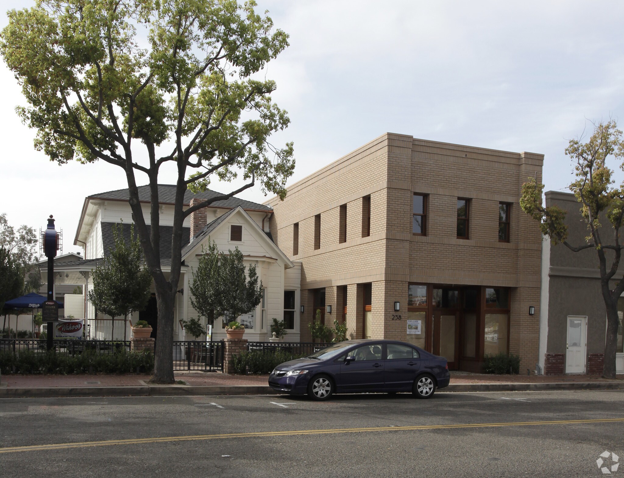 234238 S Chapman Ave Orange, CA 92866 Retail Property for Lease on