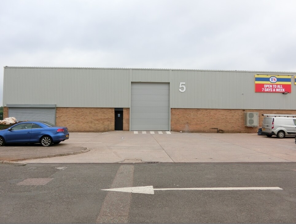 Power Station Rd, Rugeley, STS for Rent