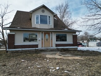 Saint Clair, MO Medical - 325 Iris Ct