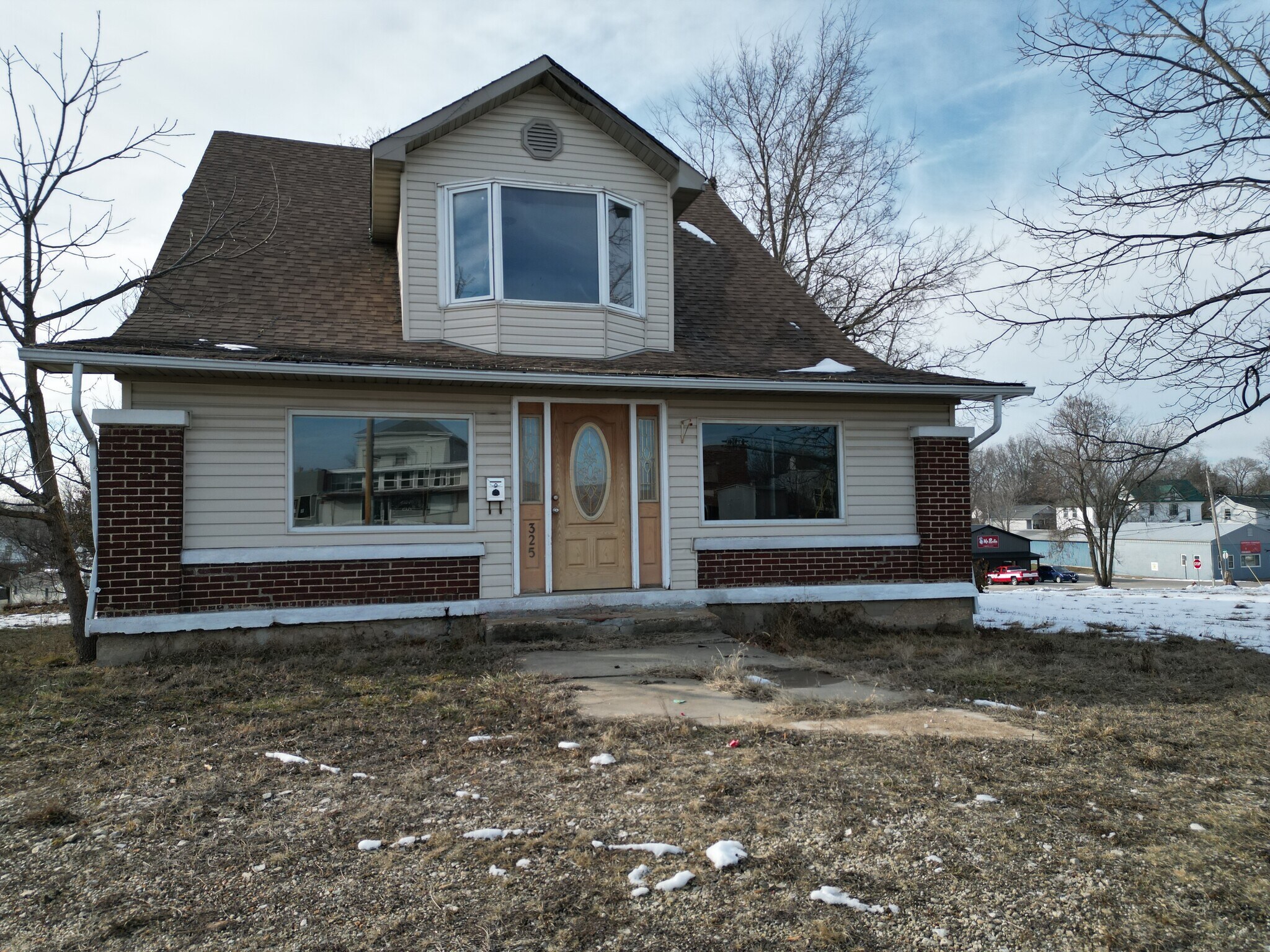 325 Iris Ct, Saint Clair, MO for Sale