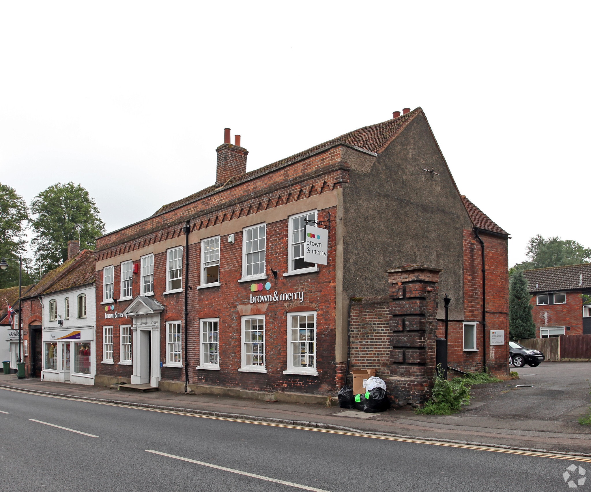 7 High St, Wendover, BKM for Rent