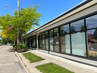 Walworth, WI Retail - 103-111 Park St