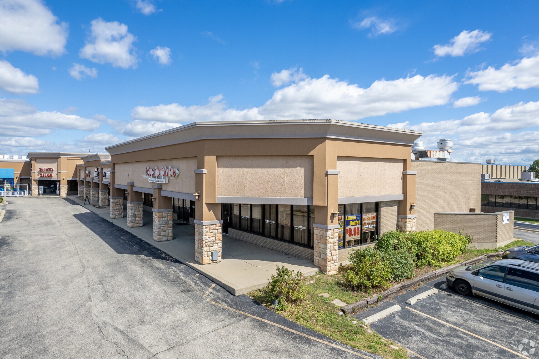 913-933 W Irving Park Rd, Itasca, IL for Rent