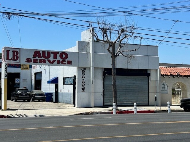 7437 Reseda Blvd, Reseda, CA for Sale