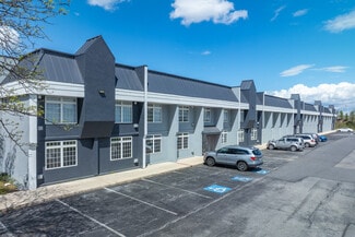 New Cumberland, PA Apartments - 148 Sheraton Dr
