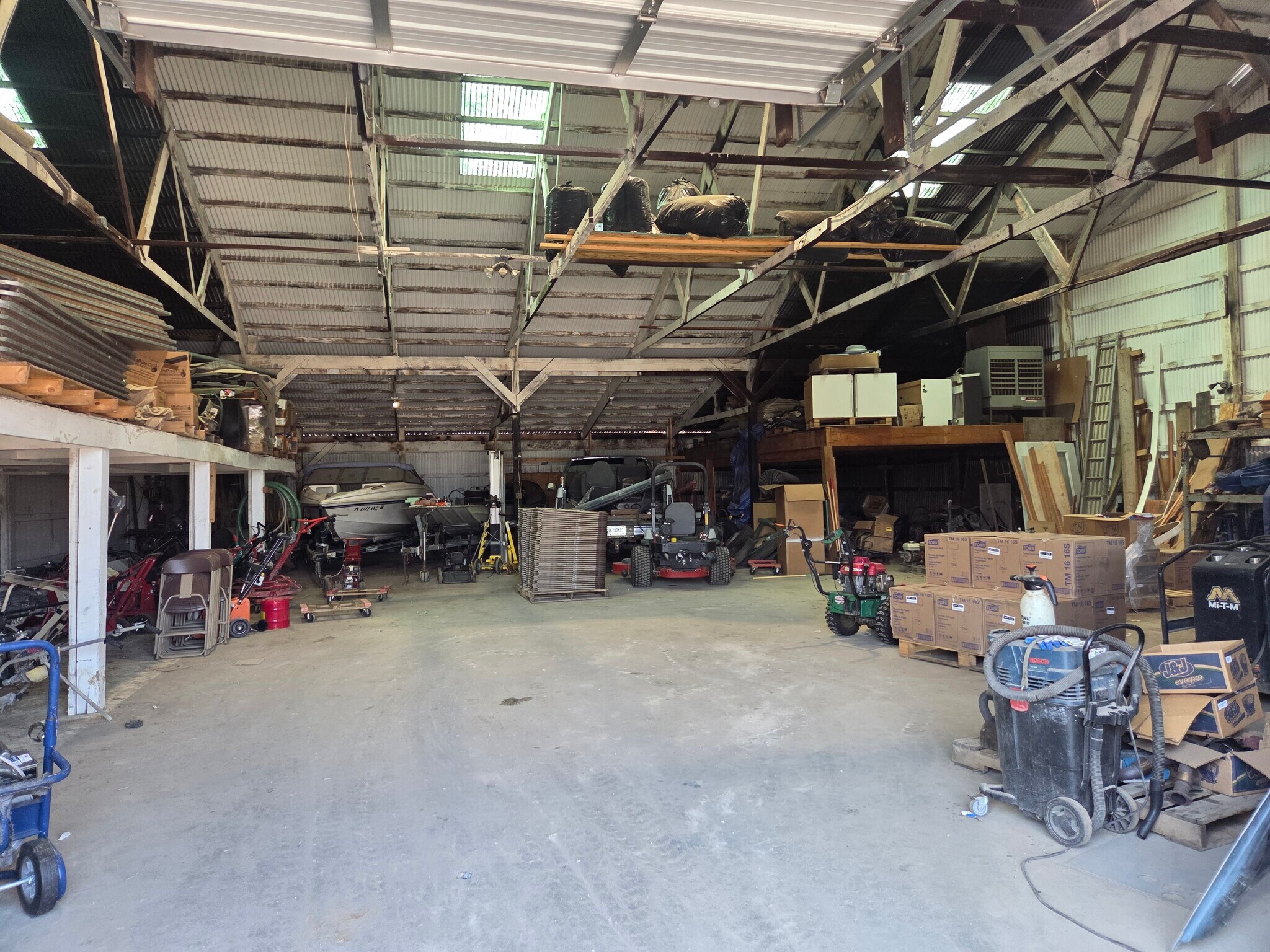 3325 E Market St, Logansport, IN for Sale