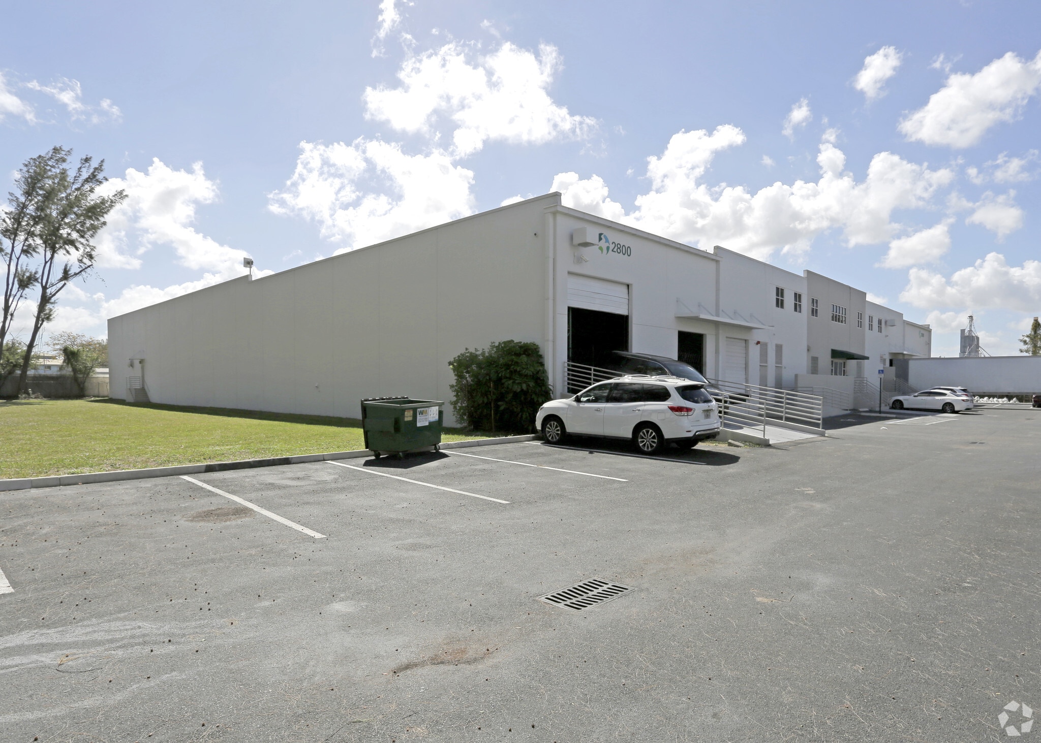 2800 NW 125th St, Miami, FL for Rent