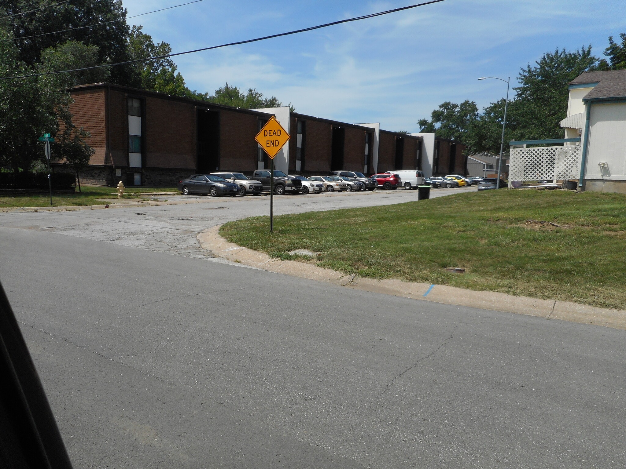 8492 Lane Dr, Raytown, MO for Sale