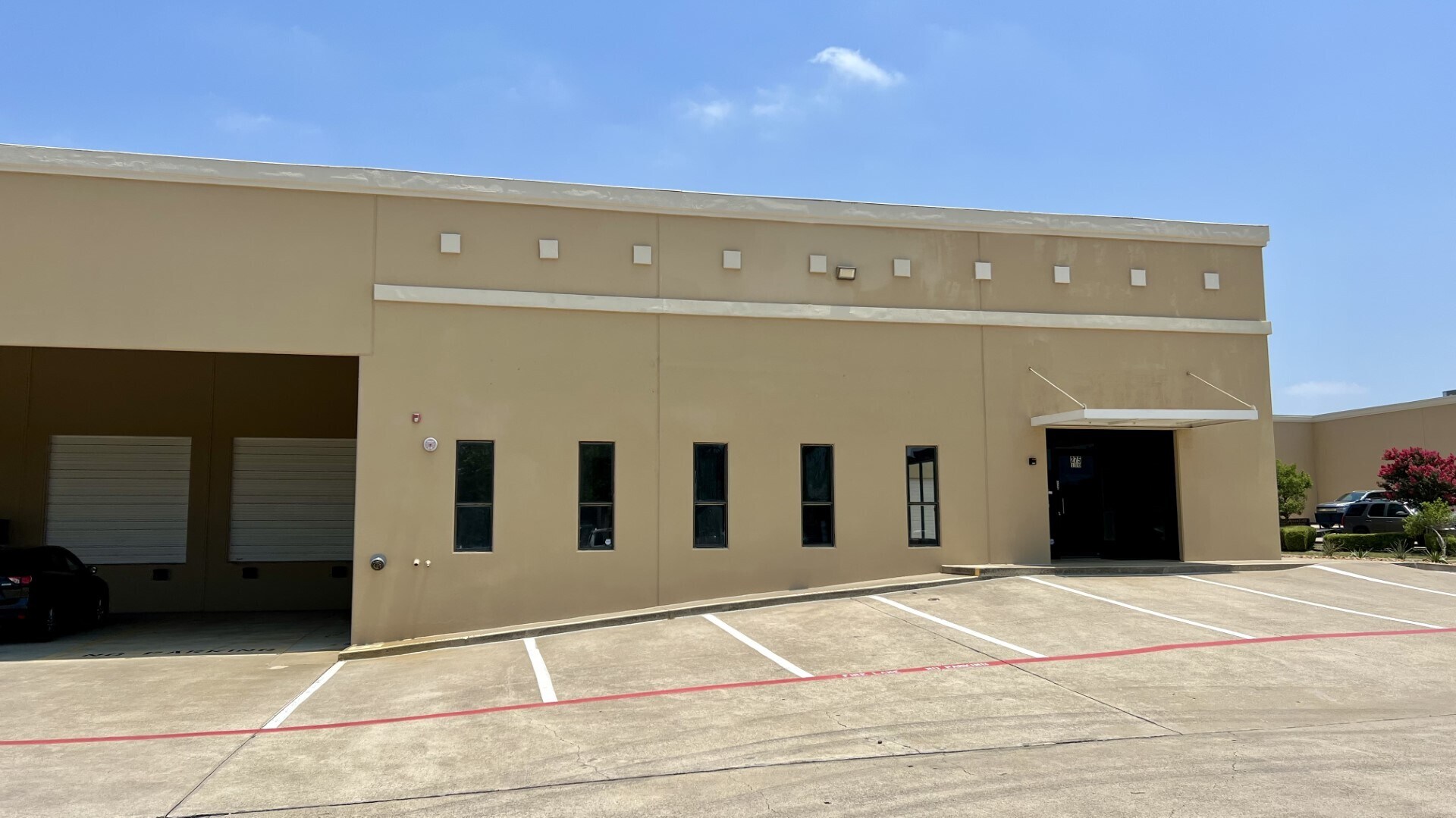 275 Commerce St Southlake, TX 76092 Flex Property for Lease on