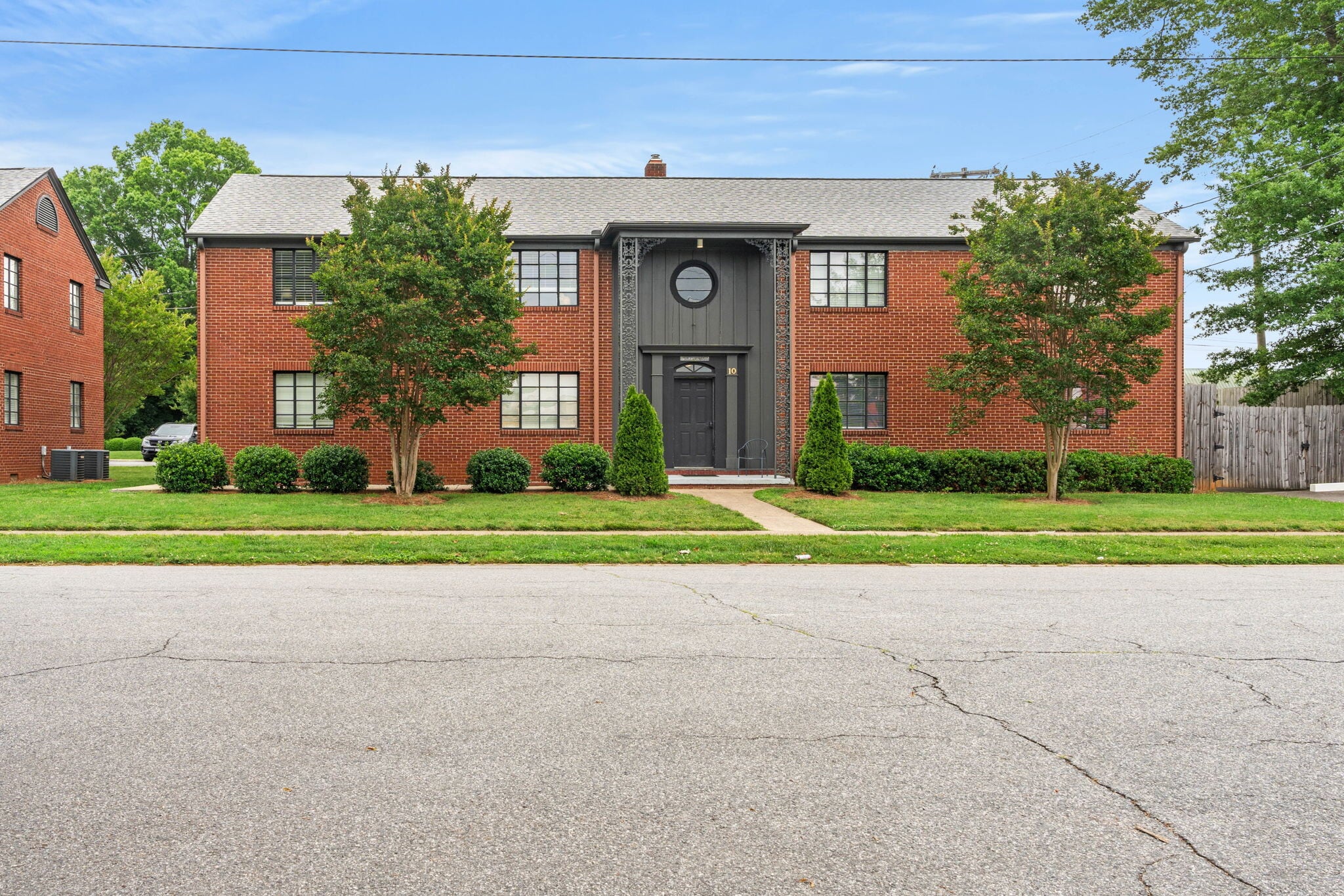 10 W 6th Ave, Lexington, NC for Sale