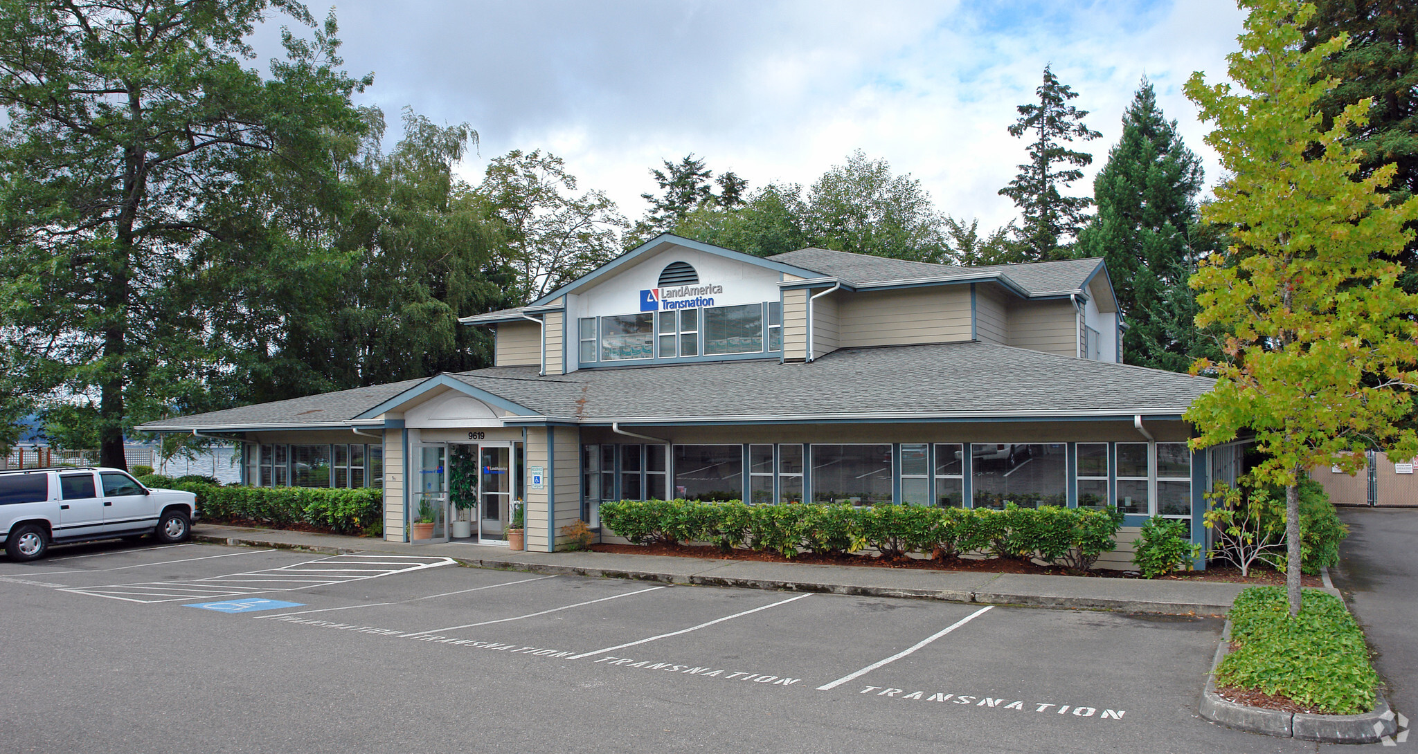9619 Levin Rd, Silverdale, WA for Sale