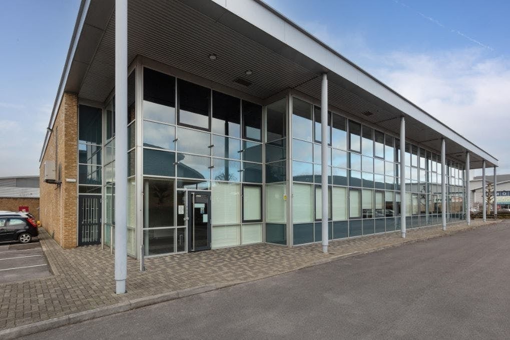 240-241 Gresham Rd, Slough, BKS for Rent