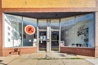 Chicago, IL Retail - 2628-2634 W Touhy Ave
