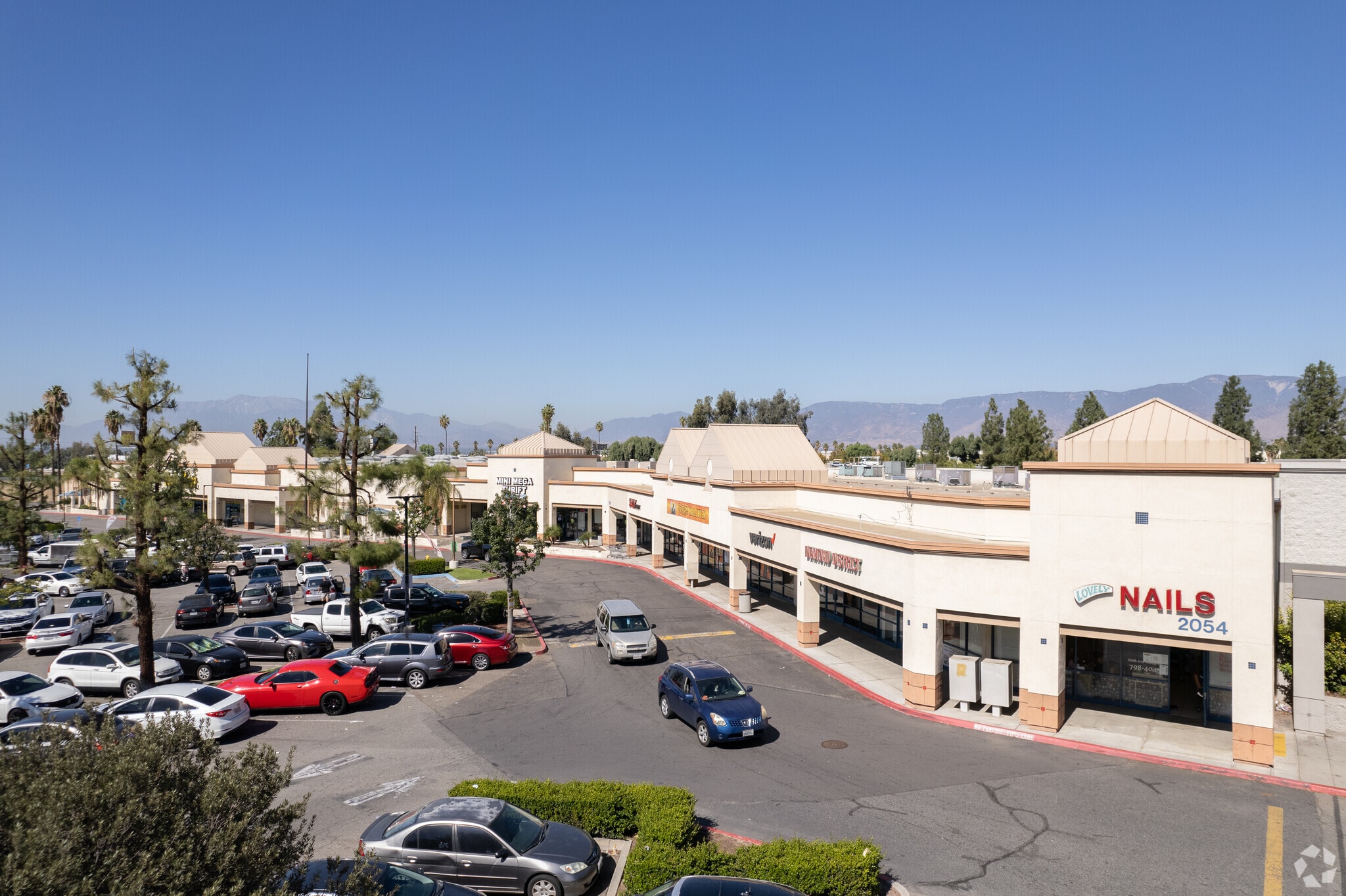2050 W Redlands Blvd, Redlands, CA for Rent