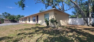 Saint Petersburg, FL Apartments - 3047 57th Ave N