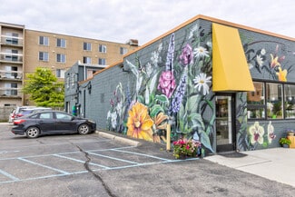 Ferndale, MI Flex - 526 E 9 Mile Rd