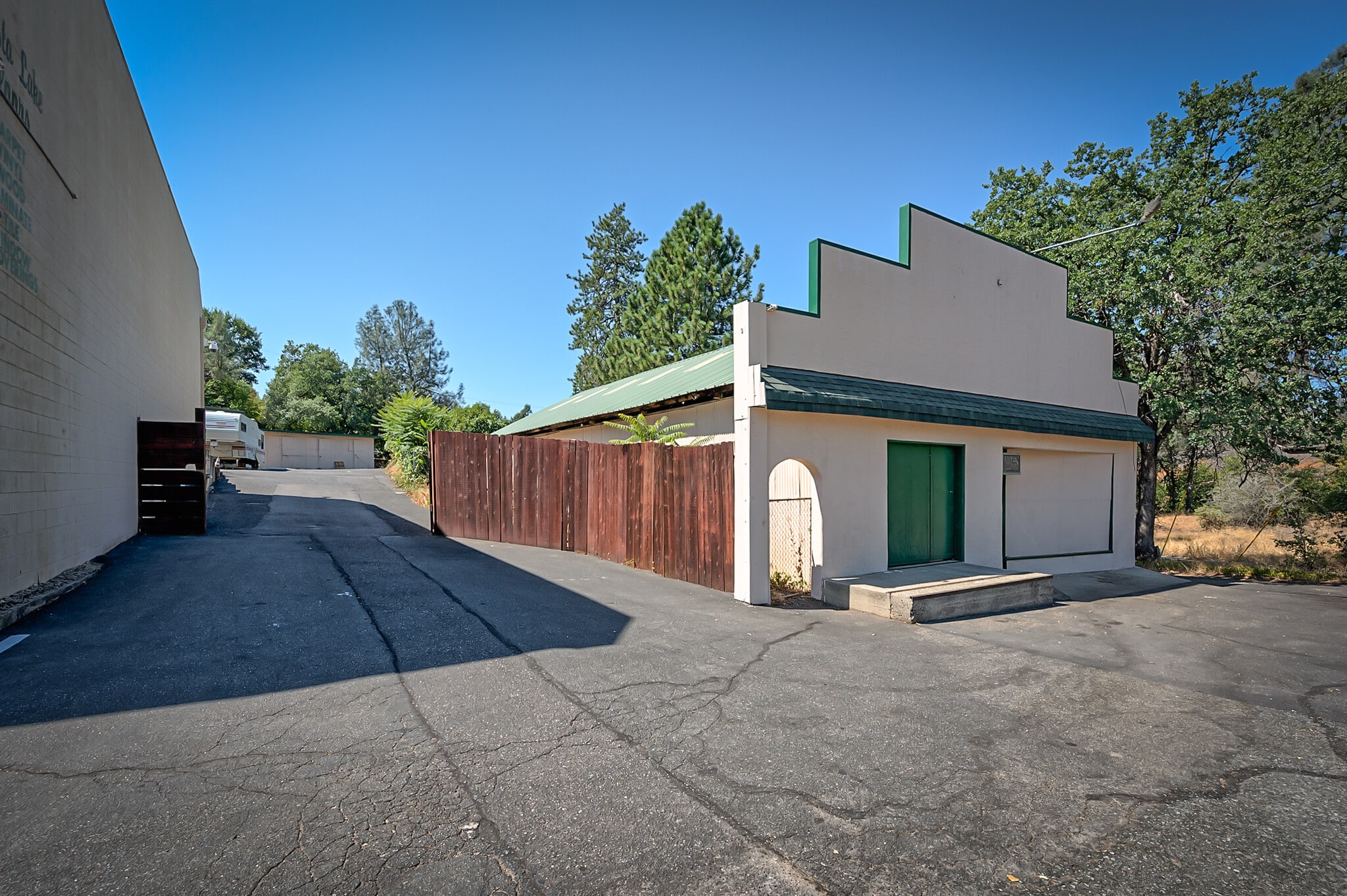 4022 Shasta Dam Blvd, Shasta Lake, CA for Sale