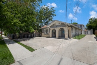 San Antonio, TX Apartments - 827 W Rosewood Ave