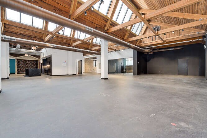 309-319 N Justine St, Chicago, IL for Rent