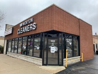 5932 W IRVING PARK RD Unit 34  