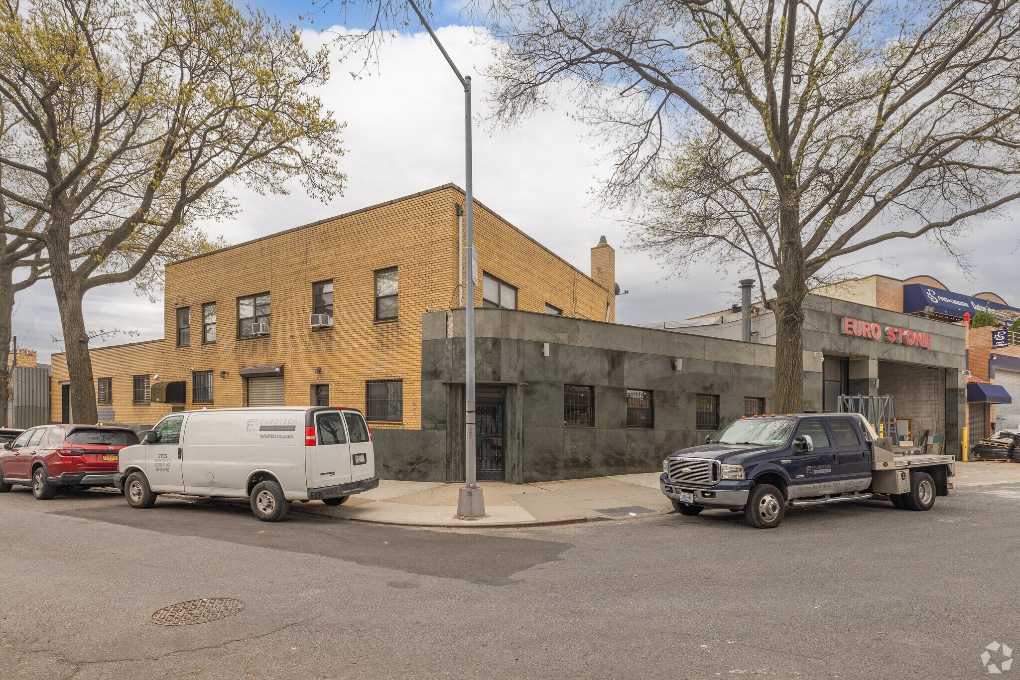 4800 Astoria Blvd, Astoria, NY for Sale