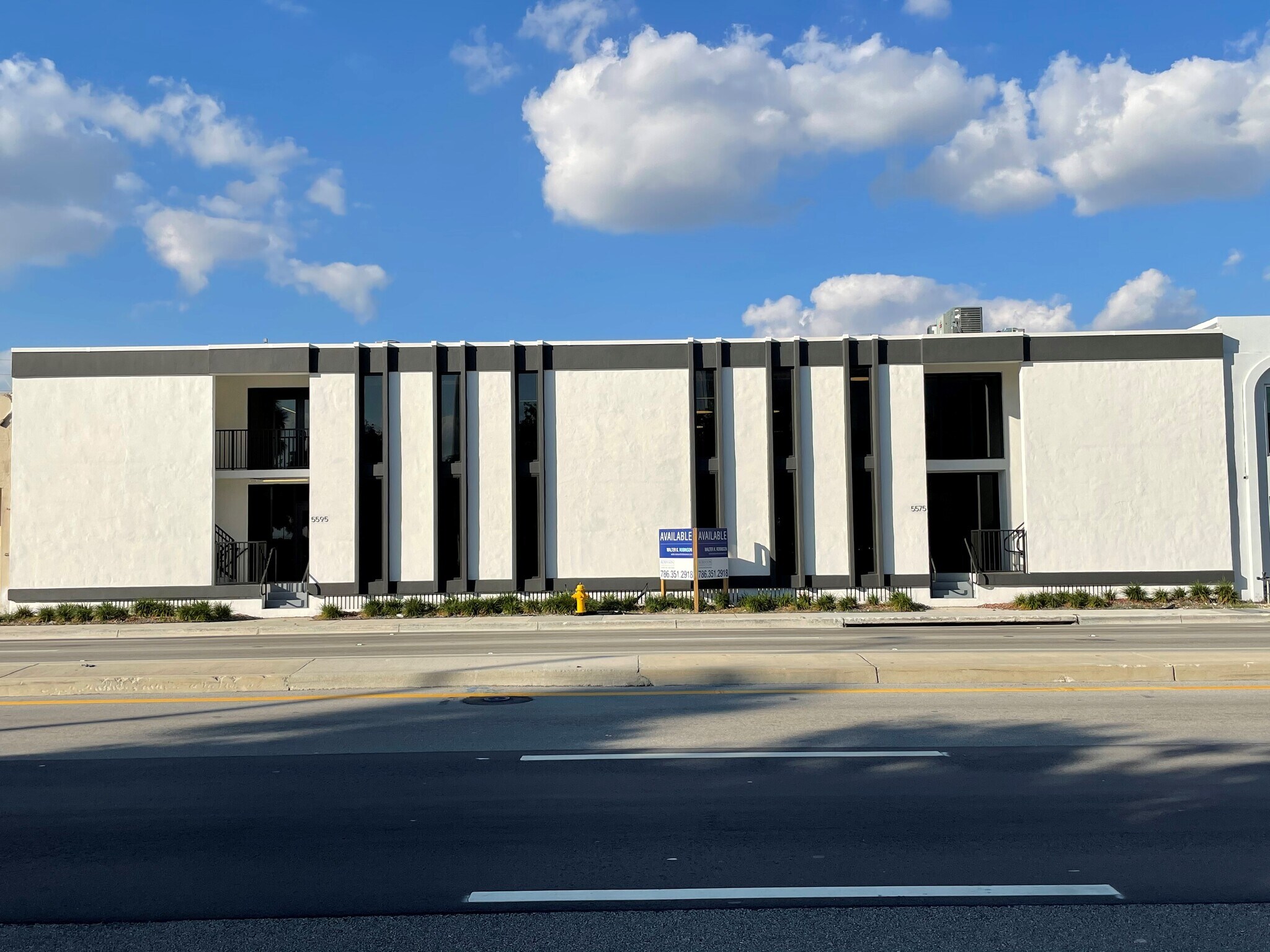 5575 NW 36th St, Miami, FL for Rent